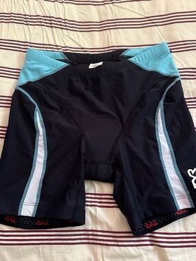 TYR Black and Light Blue Women's Athletic Shorts cycling